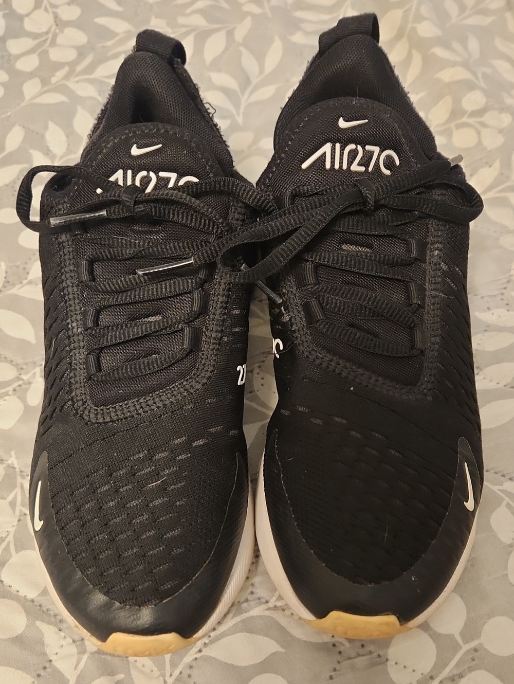 Nike Air270 Men's Black and White Sneakers